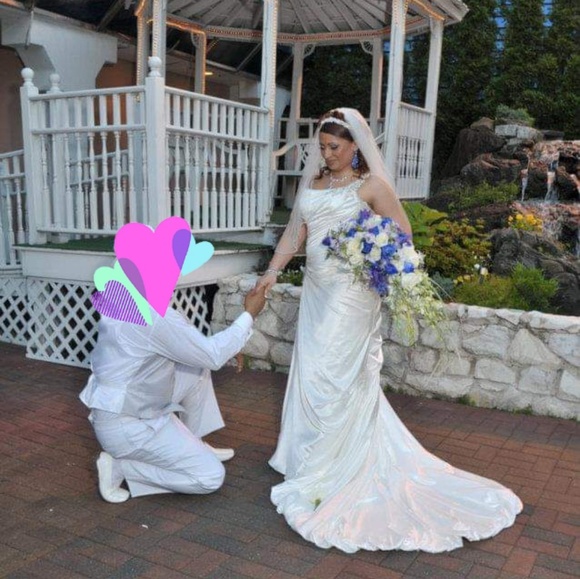 👰💍Maggie Sottero Desirae Imperial Bridal gown - Picture 4 of 8